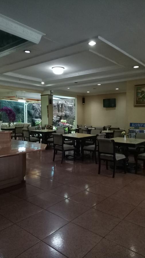 Hotel Mirah Sartika Bogor Exterior photo